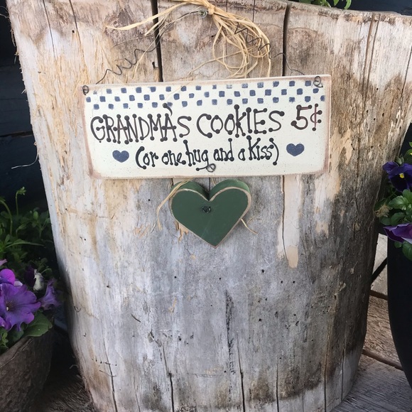 Grandma’s Cookies Sign - Picture 2 of 5